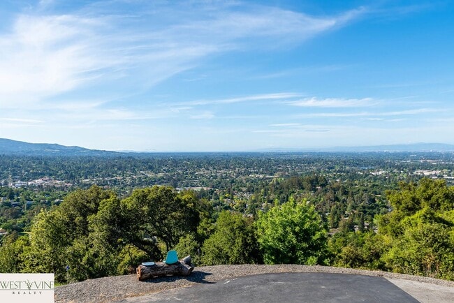 Building Photo - Spectacular Hill Top Home W/ Expansive Views of South Bay | Swimming Pool | 2 Car Garage