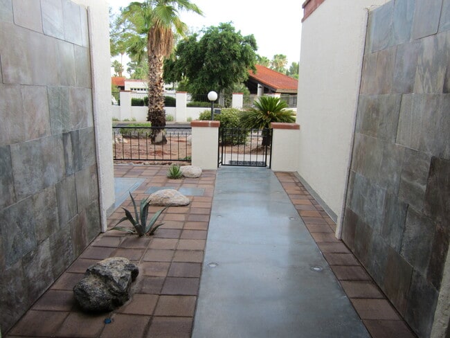 Photo - 859 W Palma de Coco Townhome