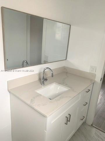 Foto del edificio - 6055 W 19th Ave