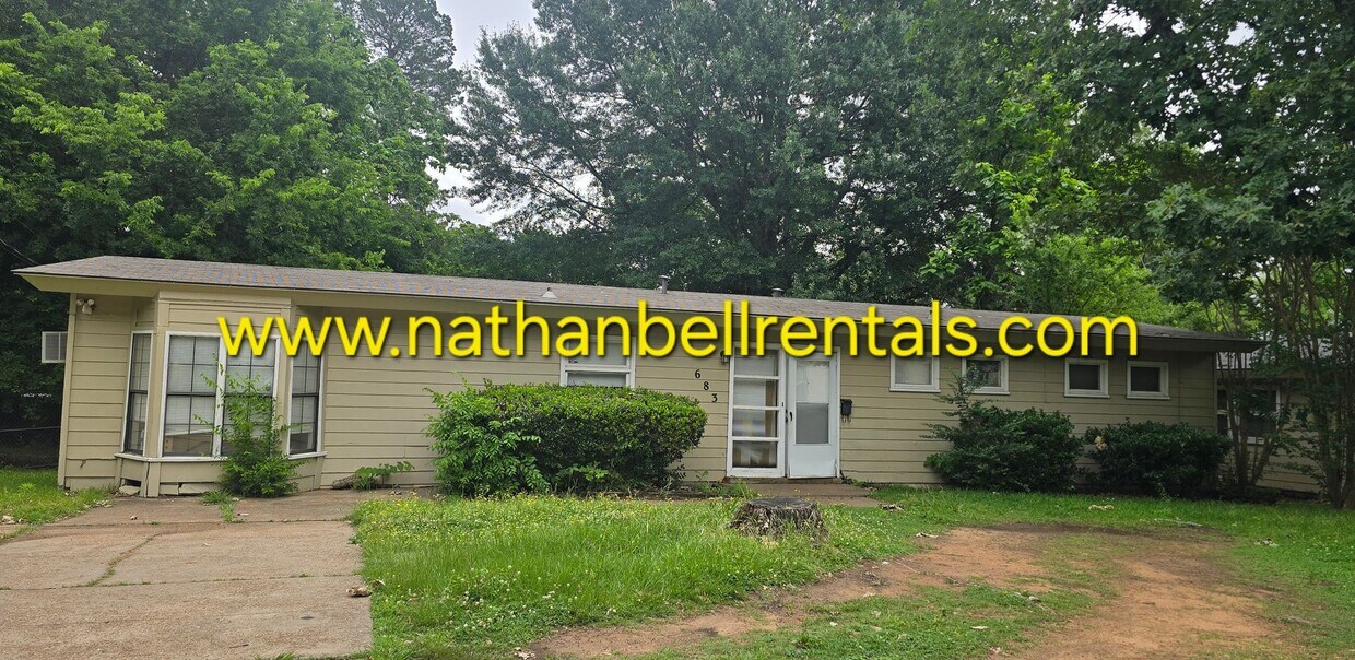 Foto del edificio - 683 25th St SE