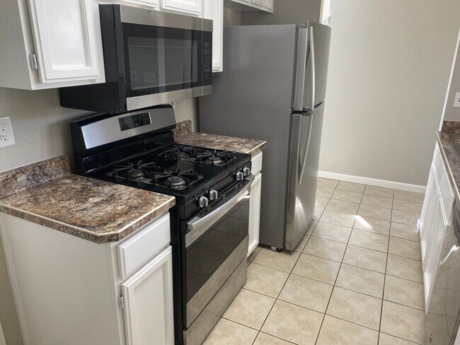 Foto del edificio - 4228 Stonewalk Ct