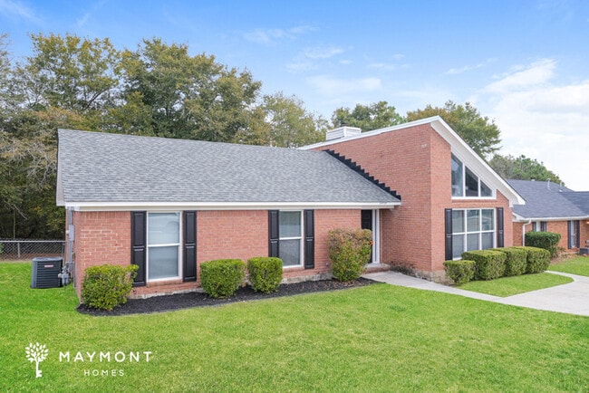 Building Photo - 3459 Linderwood Dr