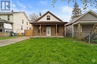 Building Photo - 773 Assumption St