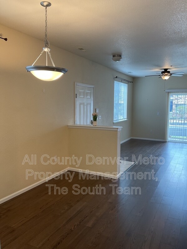 Building Photo - 5255 Memphis St