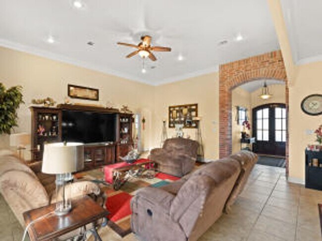 Foto del edificio - 3512 Tank Trail Rd