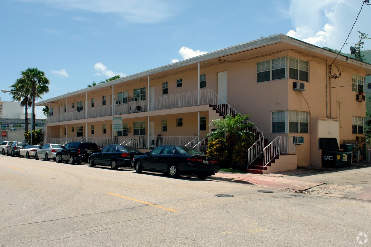 Building Photo - 500 13th St