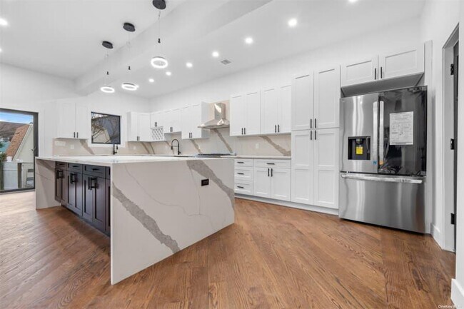 Foto del edificio - 357 Hamilton Ave