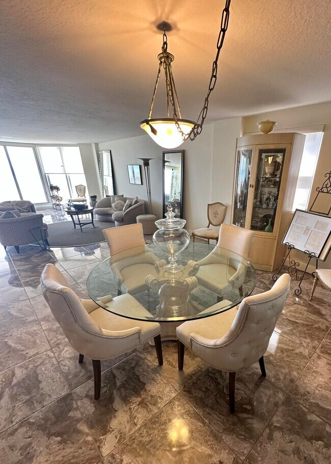 Building Photo - 3600 S Ocean Blvd