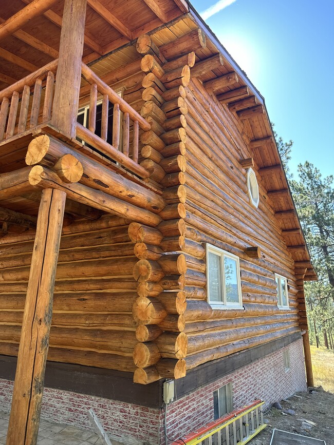 Building Photo - 2115 Ridge Ranch Rd