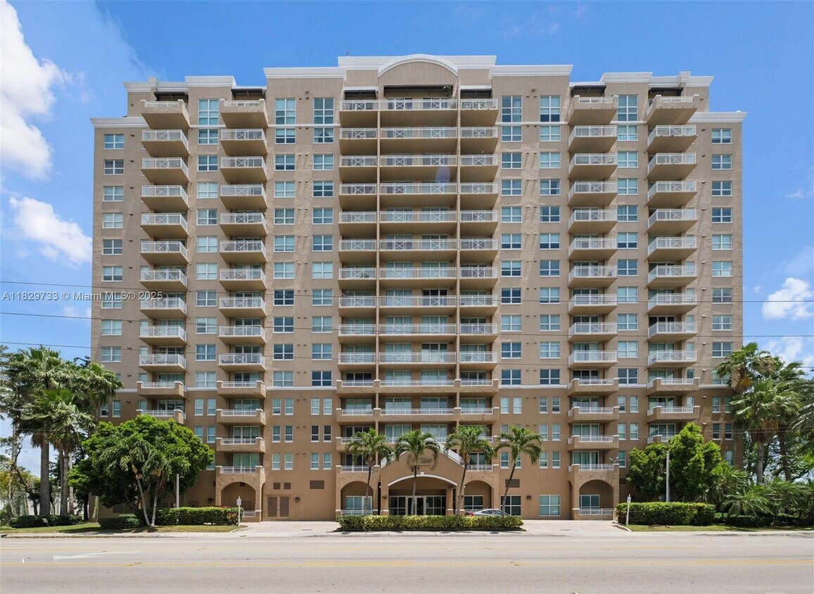 Primary Photo - 2665 SW 37th Ave