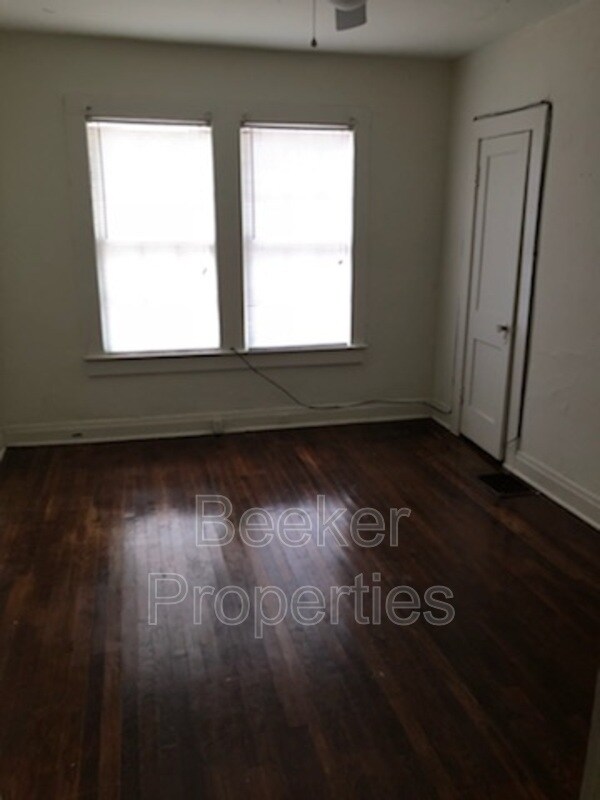 Foto del edificio - 1017 Queen City Ave