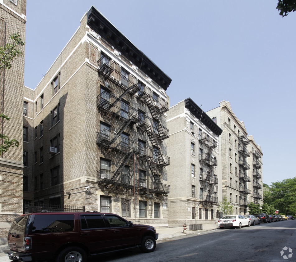 Primary Photo - 411-417 W 128th St