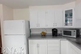 Foto del edificio - 608 Maple St