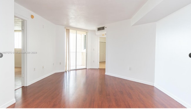 Photo - 102 SW 6th Ave Apartment