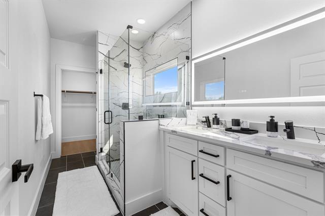 Foto del edificio - 1509 Barry Ave