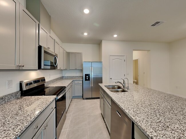 Building Photo - 973 Lido Dr