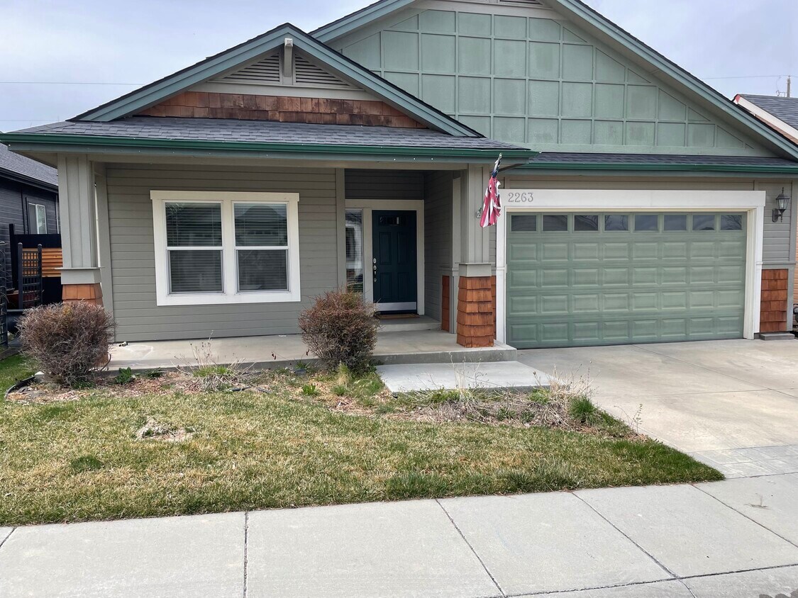 2263 N Eagle Creek Ln, Eagle, ID 83616 House for Rent in Eagle, ID