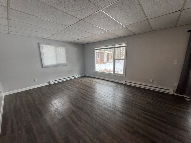 Building Photo - 2711 Jelinek Ave