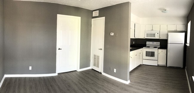 Foto del edificio - Welcome to 420 Gilmer, Unit 3!