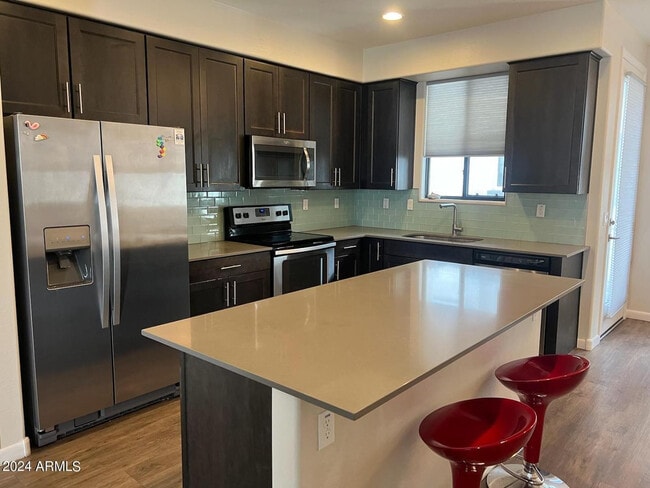 Foto del edificio - 2090 S Dorsey Ln