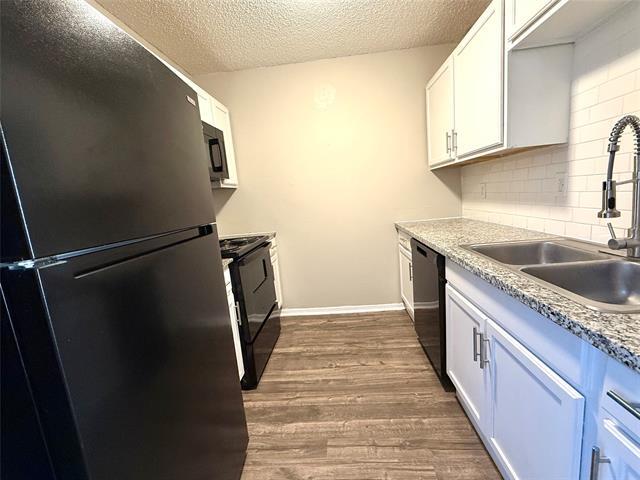 Building Photo - 629 Central Ave