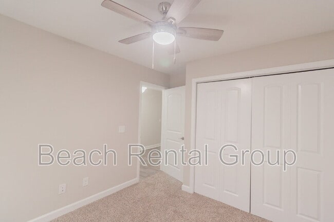 Foto del edificio - 3793 Mayfield Dr