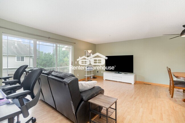 Foto del edificio - 4845 Underwood Ln N