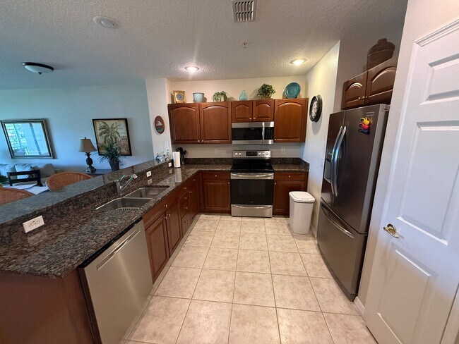 Foto del edificio - 3 Bedroom/2 Bathroom 2nd floor Condo at Ca...