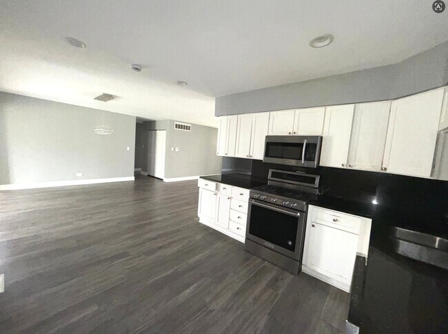 Foto del edificio - 595 Aberdeen St