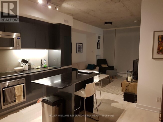 Building Photo - 30 Minowan Miikan Ln