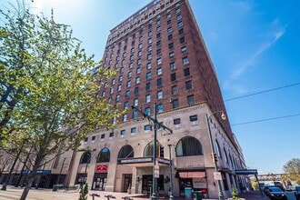 Building Photo - 109 N Main St