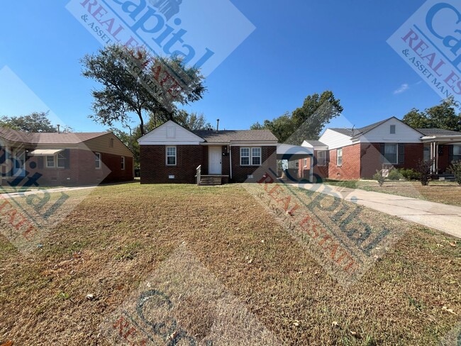 Building Photo - Welcome Home!!