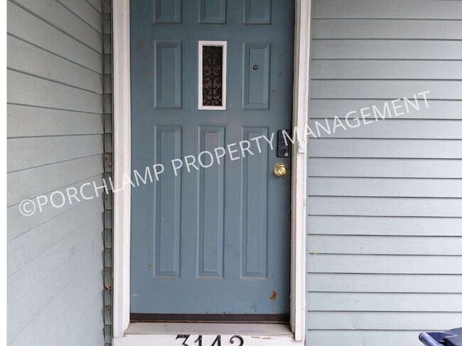 Foto del edificio - 3142 Kalamazoo Ave SE