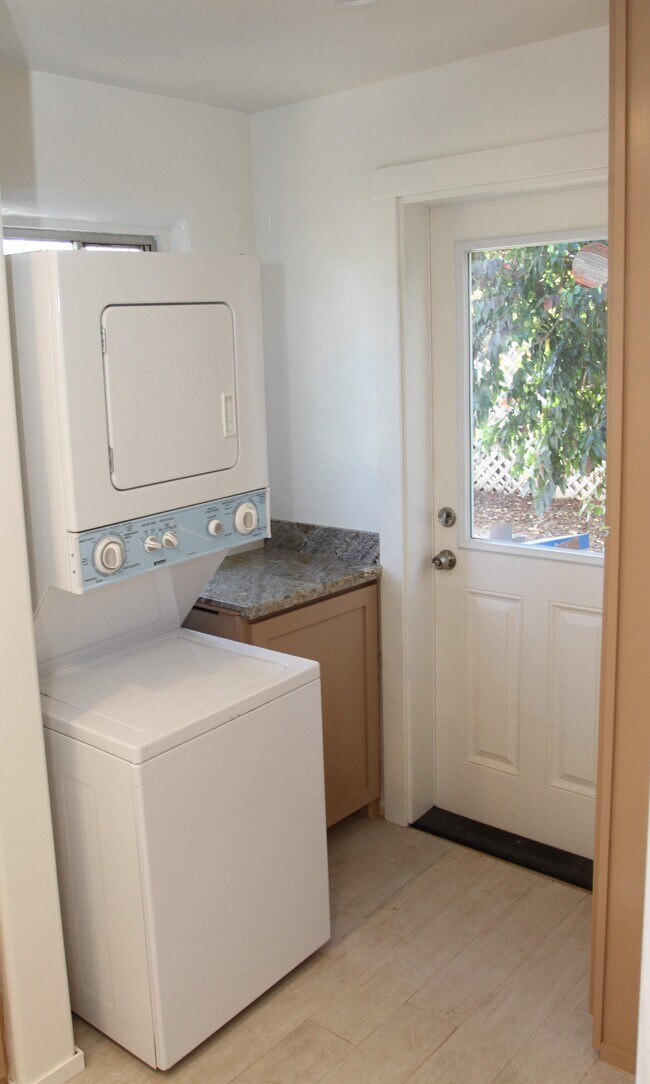 Foto del edificio - 1021 Wainwright St