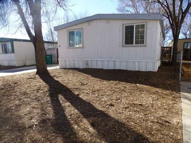 Building Photo - 512 Windsor Ln