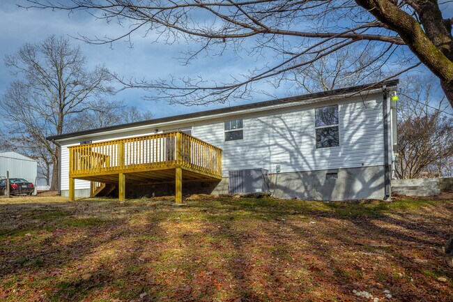 Foto del edificio - 75 Ferncliff Dr