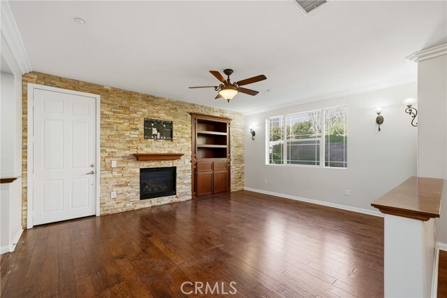 Building Photo - 12422 Benton Dr