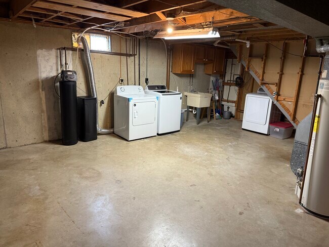 Foto del edificio - 2225 Yount St