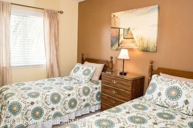 Building Photo - 2 br, 1 bath House - 4980 Sandyland Rd #204