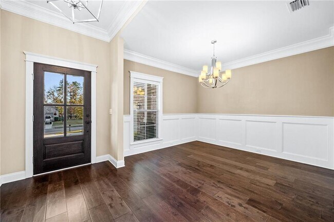 Foto del edificio - 7817 Hemlock St