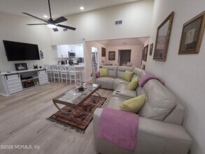 Building Photo - 7411 Colony Cove Ln