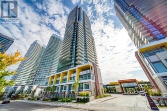 Building Photo - 95-3995 McMahon Dr