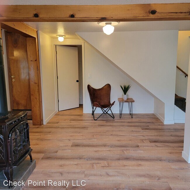 Foto del edificio - 3 br, 1.5 bath House - 7605 SW 51st Pl