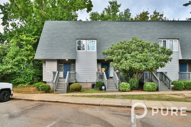 Building Photo - 301 Harbor Heights Dr