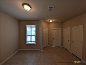 Building Photo - 1330 Ace Ranch St