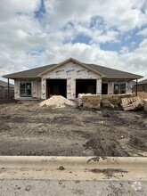 Building Photo - 5903 Cordillera Dr