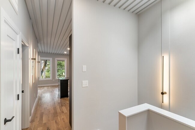 Foto del edificio - 249 Marion St