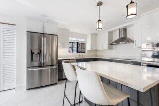 Foto del edificio - 15774 Loch Maree Ln
