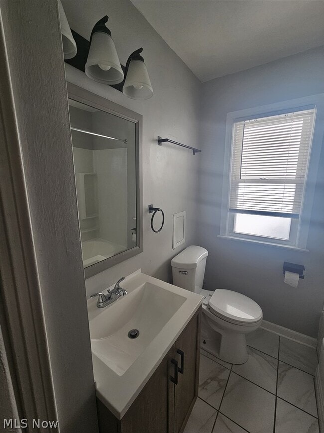 Foto del edificio - 3709 Woodridge Rd