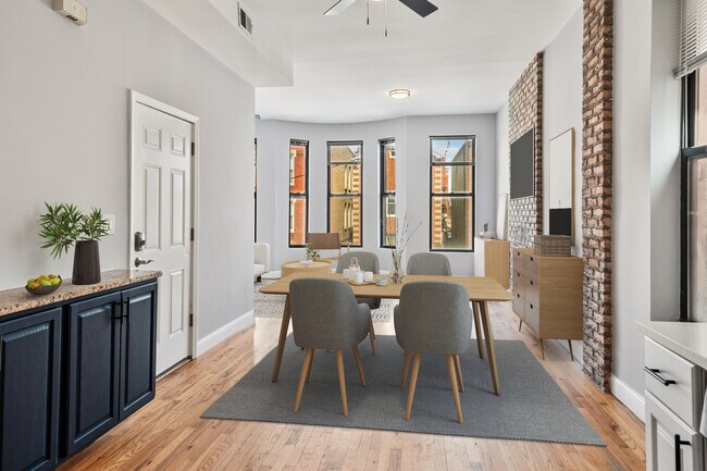 Foto del edificio - 1337 W Huron St